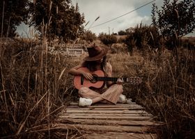 Orchard Stage: Folk Picnic