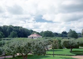 Orchard Stage